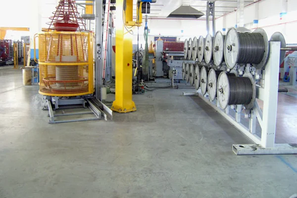 استفاده در انبار ها و سالن تولید